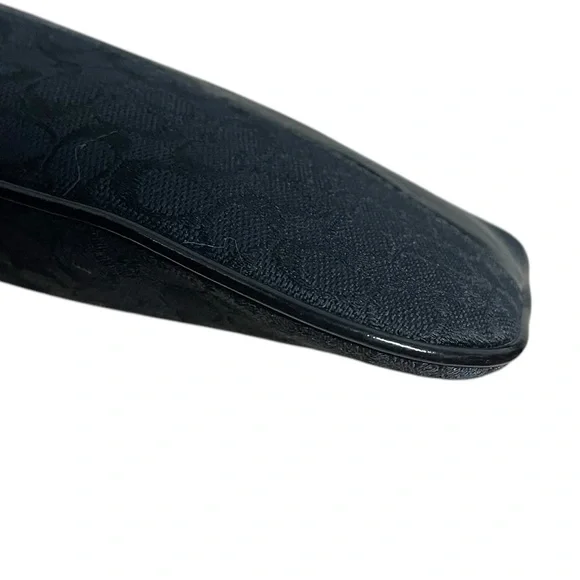 Y2K Coach Signature Crossbody Black (2007) - Picture 13 of 15